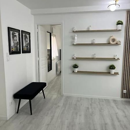 Beau Duplex Au Centre Ville. Mantes-la-Jolie Eksteriør bilde
